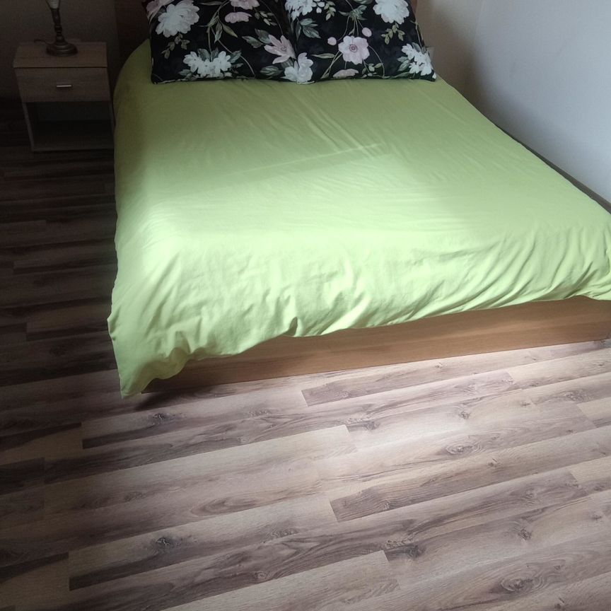 Mieszkanie na wynajem - Zdjęcie 1