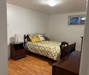 MEUBLÉ ou non meublé, 4 1/2 rénové, propre, centre-ville, UQTR, CÉG... - Photo 2