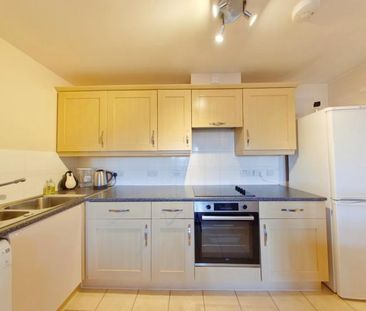 2 bedroom apartment to rent - Photo 5