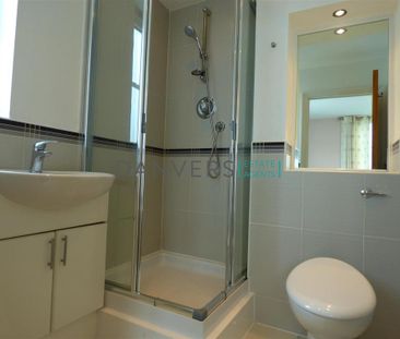 4 bedroom townhouse to rent - Photo 6