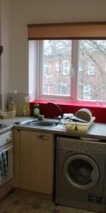 3 bedroom apartment to rent - Photo 4