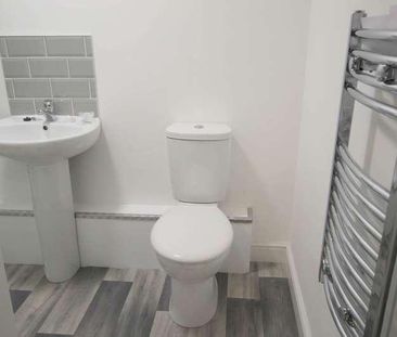 Old Court Street, Hyde, SK14 - Photo 6