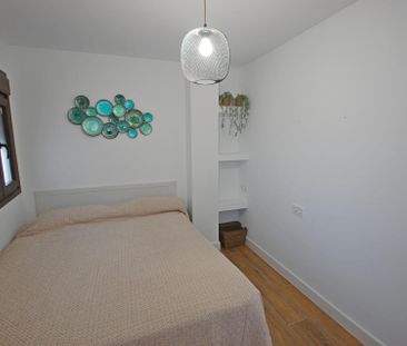 Atico tipo duplex en el corazón de La Carihuela (DISPONIBLE DESDE A... - Photo 5