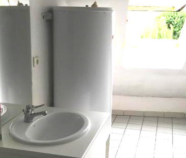 Appartement 1 pièces 21m2 REIMS 400 euros - Photo 3