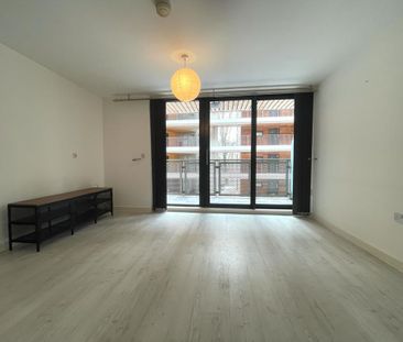 Geoffrey Watling Way, Norwich - Photo 2