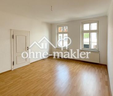 Helle und zentrale 2-Zimmer-Wohnung inkl. Küche - Foto 1