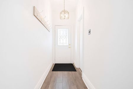 For Lease - 207 Gamble Avenue Unit# Main, Toronto, Ontario - Photo 2