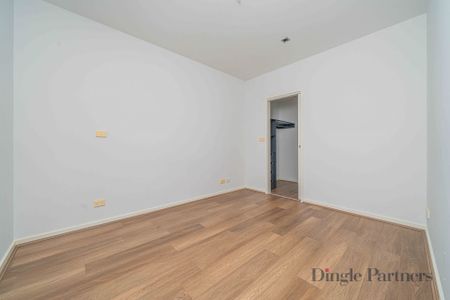 "A FANTASTIC BLEND OF LIFESTYLE & LOCATION" - Photo 5