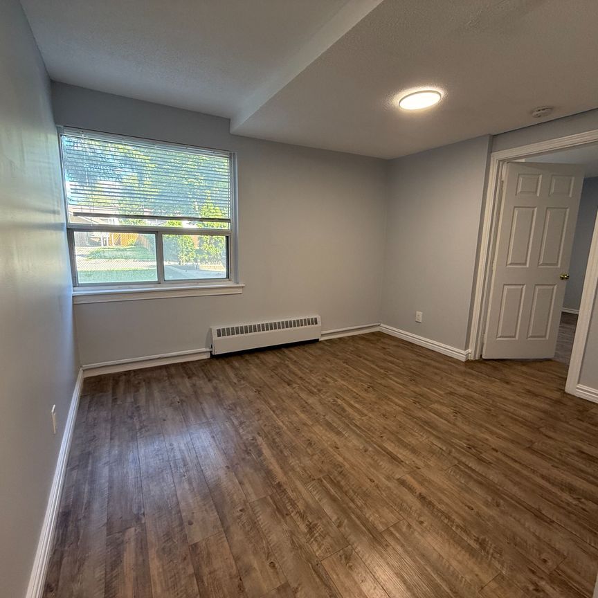 For Lease - 1191 Ellesmere Road Unit# B1, Toronto, Ontario - Photo 1