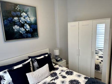Appartement - 2118-2118 Boul. De Maisonneuve O. - Photo 4