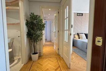 Calle de Tribaldos, Madrid, Community of Madrid 28043