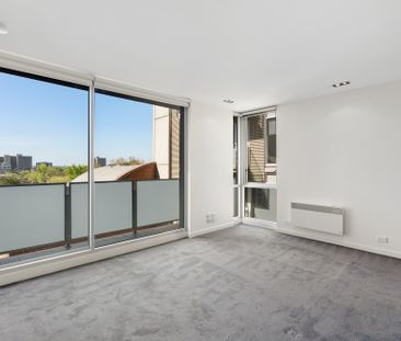 Modern 2-Bedroom Apartment in the Heart of Tribeca! - Photo 4