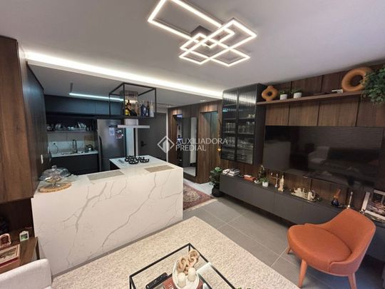 Apartamento com 1 quarto e 47m² para alugar em Mont'Serrat, Porto Alegre. - Photo 1