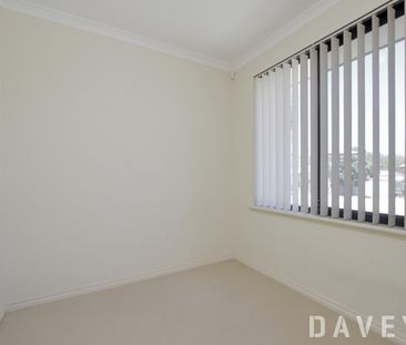 52A Milford Way, Nollamara WA 6061 - House For Rent - $700 | Domain - Photo 2