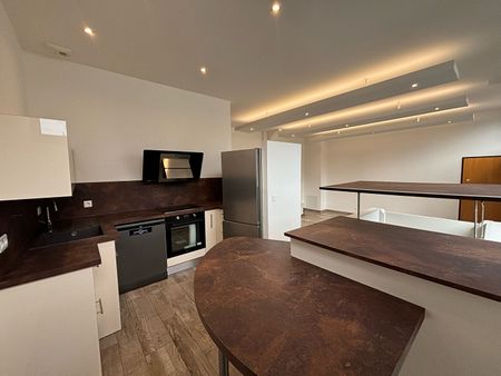 Location Appartement 4 pièces 85m² - Photo 2