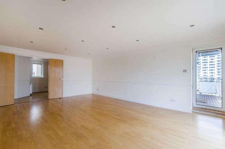 Stretton Mansions, Greenwich, SE8 - Photo 2