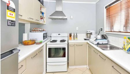 2 Bedroom home Mangere East - Photo 4