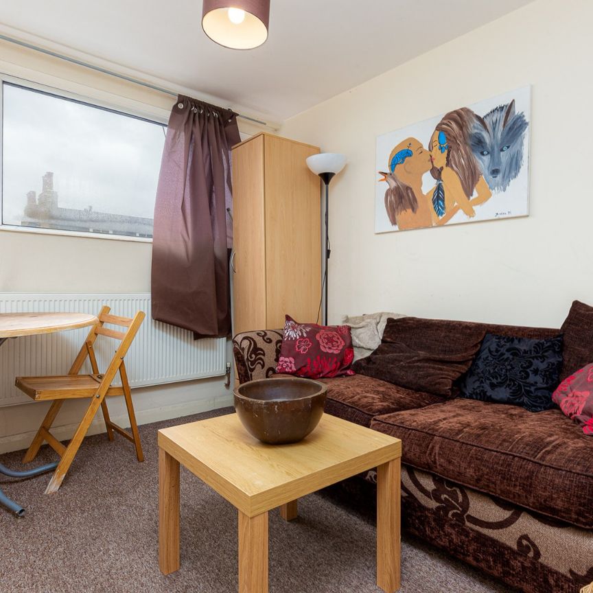 RM3 Bazely Street | Poplar | London | E14 0ES - Photo 1
