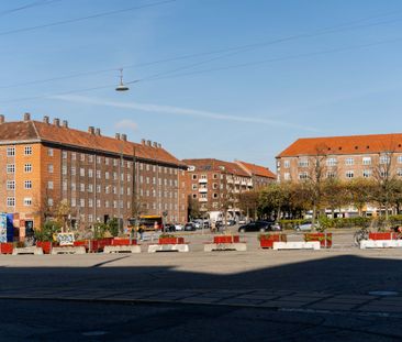 Moderne halvt dobbelthus med solrig have i hjertet af Valby - Photo 6