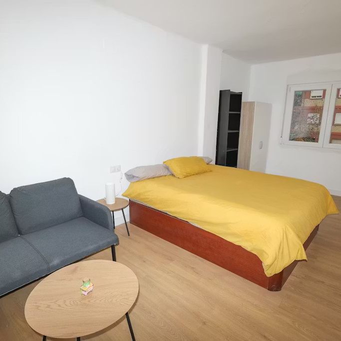 Carrer de l'Explorador Andrés, Valencia, Valencian Community 46022 - Foto 1