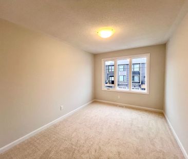 For Lease - 305 Clearpath Private, Kanata, Ontario - Photo 4