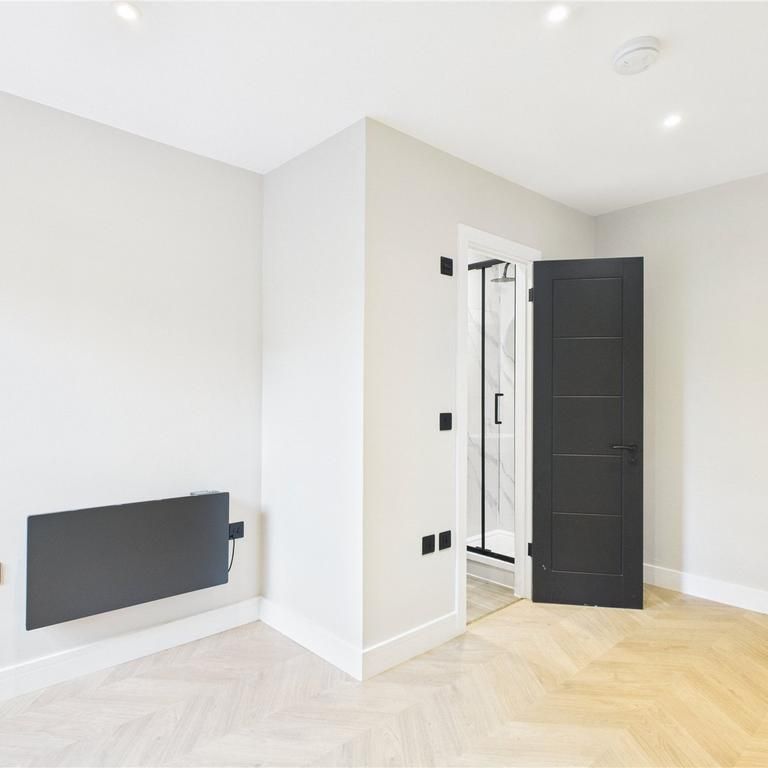 House share to rent - Photo 2