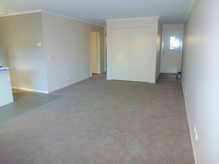 6/1-3 Coppin Place, Weetangera ACT 2614 - Apartment For Rent | Domain - Photo 5