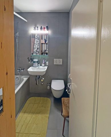 Teilsanierte 3-Zimmer-Wohnung an ruhiger Lage - Photo 5
