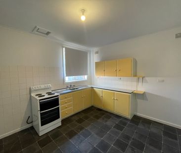 To register & apply for this property, please use this link: https:... - Photo 5