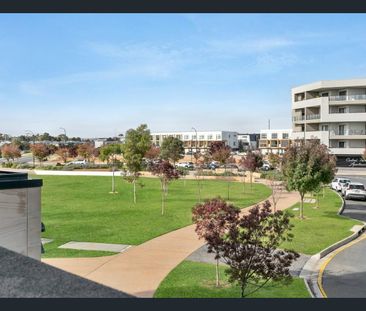 Contemporary Living in the Desirable St Clair - Photo 4