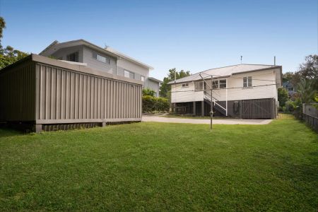 “Renovated - Air Con - Backing onto Tarragindi Reserve!” - Photo 4