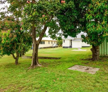 3 BEDROOM FAMILY HOME WITH SPACIOUS YARD - Photo 5