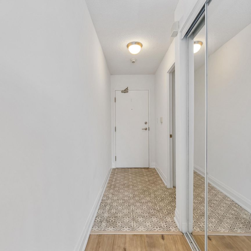 For Lease - 11 Brunel Court Unit# 1116, Toronto, Ontario - Photo 1