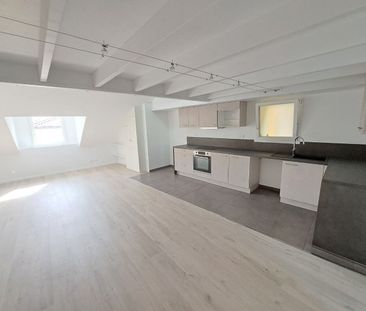 Appartement À Louer 2 Pièces , 56 M² - Photo 3