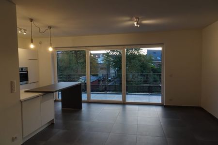 Appartement te huur - Photo 2