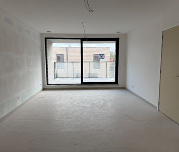 Instapklaar 2-slpk appartement met terras, autostplts en kelder - Foto 5