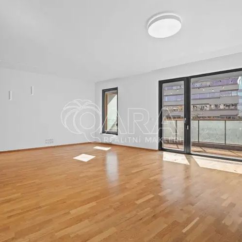 Pronájem, byt 4+kk, Baarova, 109 m - Fotografie 1