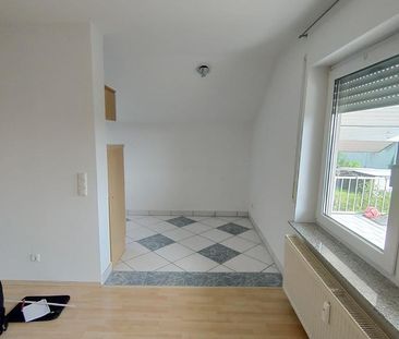 2- Zimmer Wohnung in ruhigem 2 Familienhaus in Obertshausen - Foto 1