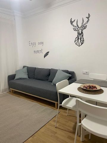 4 room luxury Apartment for rent in Valencia - Photo 2