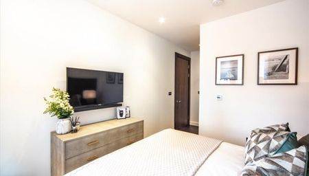 The Residence, 6-8 Charles Clowes Walk, London - Photo 5