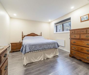 Montréal (Saint-Laurent) (Saint-Laurent Nord) - Photo 1