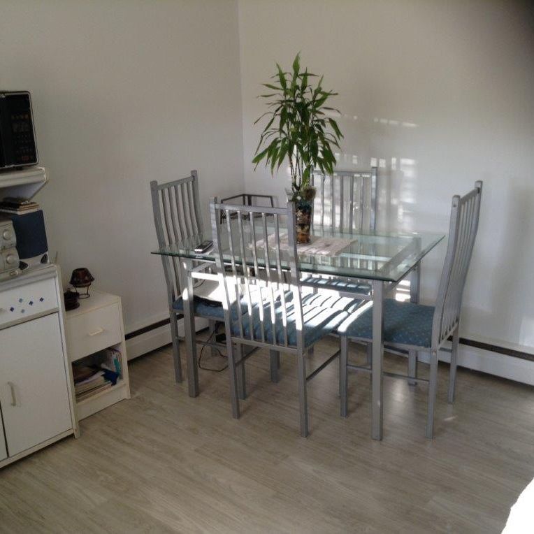 Près Des Services - Photo 1