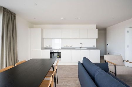 3 bedroom apartment to rent - Photo 4