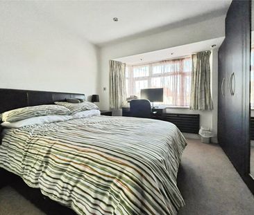 Ellerdine Road, Hounslow, TW3 2PN - Photo 4
