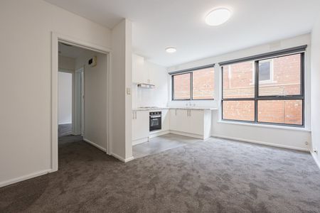 2/249 Burnley Street, Richmond VIC 3121 - Photo 2