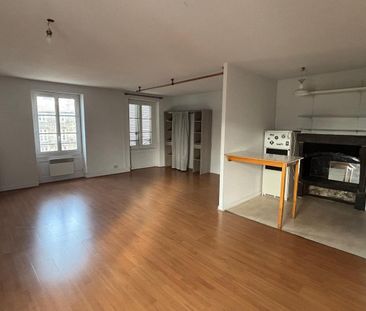 Location Appartement 2 pièces 46m² CLERMONT FERRAND 63000 - Photo 1