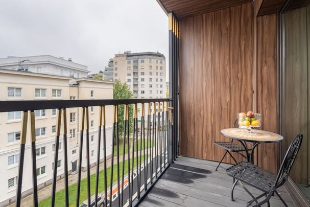 Eleganckie 2 pokoje na Woli, garaż, concierge 39.76 m² - Zdjęcie 1