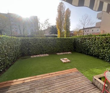 Location Appartement 2 pièces Meublé 51m² CALUIRE ET CUIRE 69300 - Photo 2