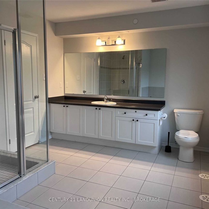 For Lease - 2737 Deputy Minister Path, Oshawa, Ontario - Photo 1