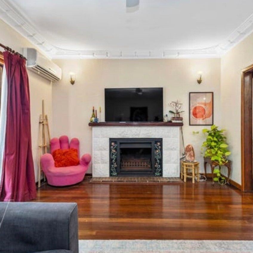 White Gum Valley - Photo 1